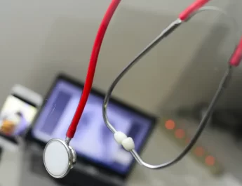 CURSO GRATUITO SOBRE SAÚDE DIGITAL