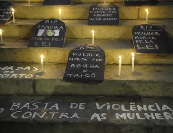 PELA VIDA DAS MULHERES