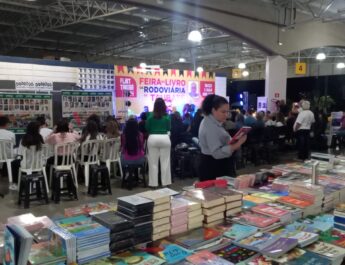 3ª FLIART TAUBATÉ AGITA A REGIÃO