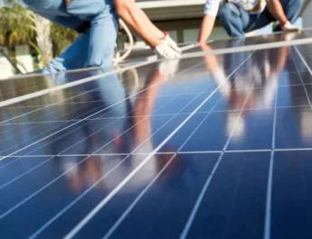ENERGIA SOLAR AVANÇA INVESTIMENTOS