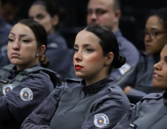ESPAÇO LILÁS CAPACITA POLICIAIS