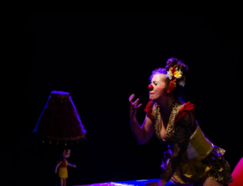 “PRAZER, PALHAÇA MARGÔ” TEATRO