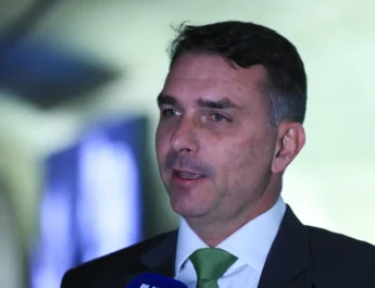 FLÁVIO DIZ QUE NÃO ACEITA RESULTADO